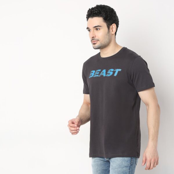 Regular Fit Graphic T-Shirt - Image 5