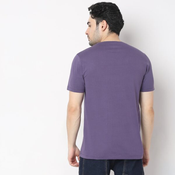 Regular Fit Graphic T-Shirt - Image 3