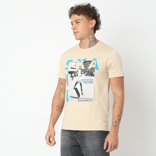 Regular Fit Graphic T-Shirt - Image 5