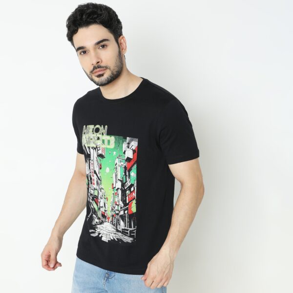 Regular Fit Graphic T-Shirt - Image 5