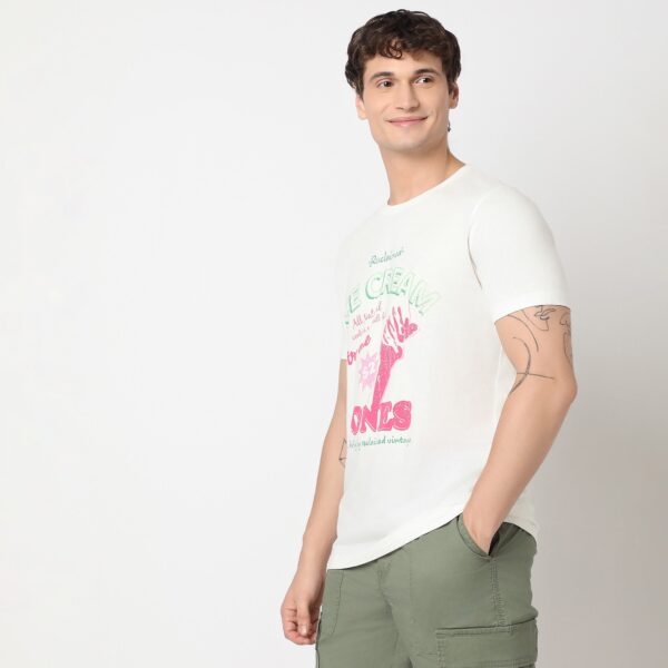 Regular Fit Graphic T-Shirt - Image 5