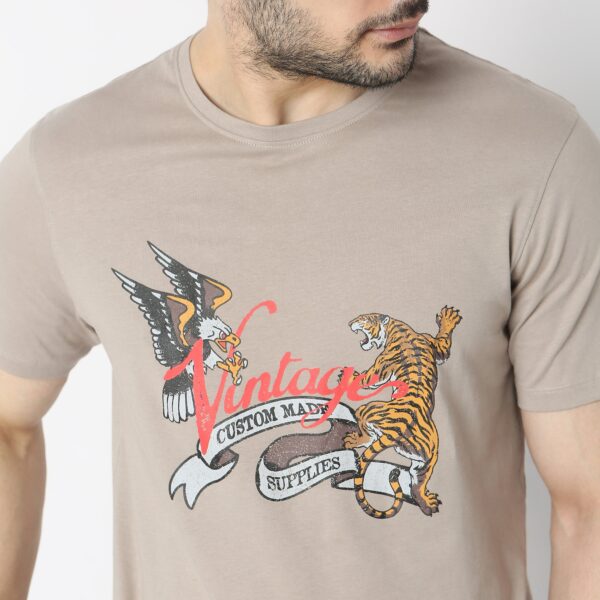 Regular Fit Graphic T-Shirt - Image 4