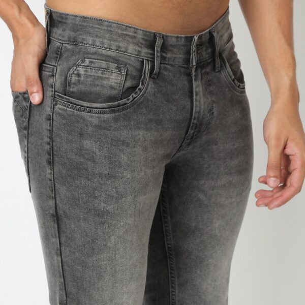 Taperd Fit Jeans - Image 4