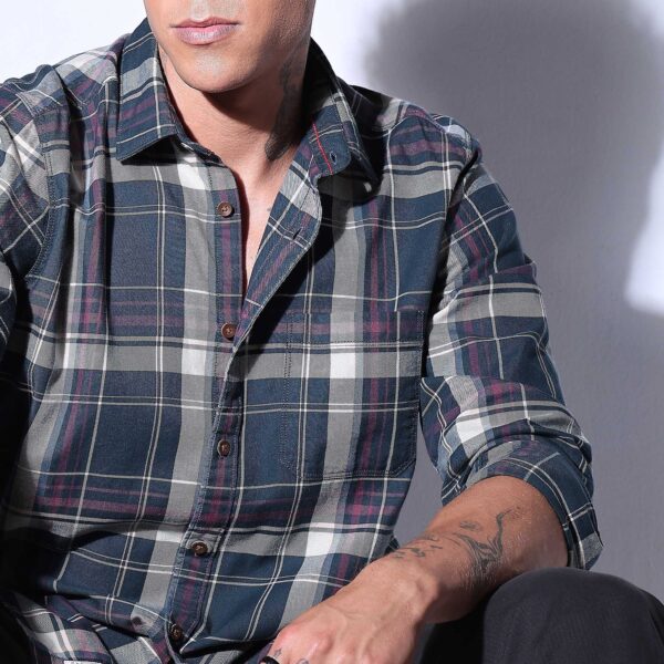 Regular Fit Checkered Shirt - Image 4