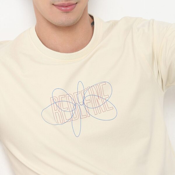 Regular Fit Graphic T-Shirt - Image 4