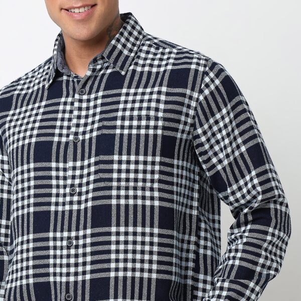 Regular Fit Printed Shirt - Image 4