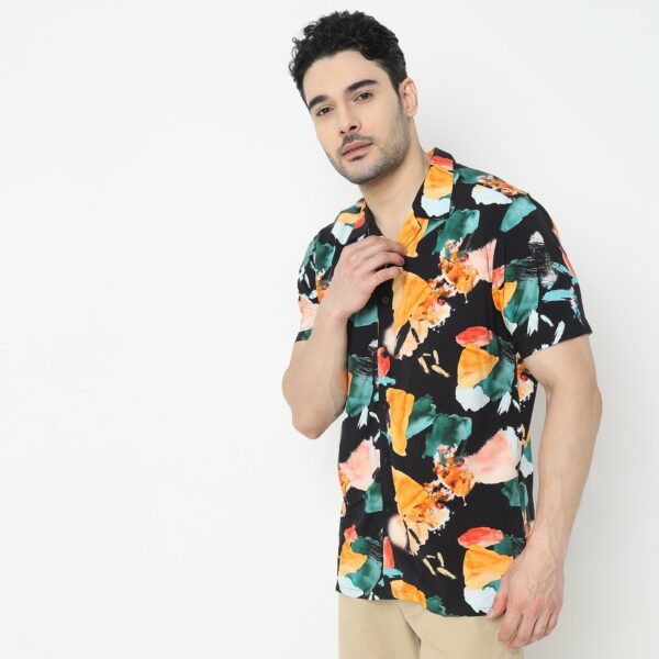 Regular Fit Printed Shirt - Image 5