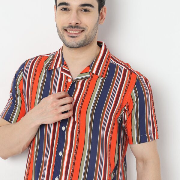 Regular Fit Printed Shirt - Image 9