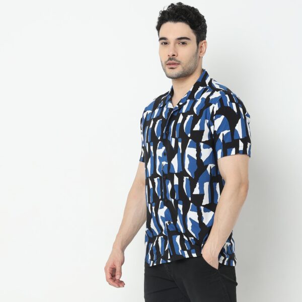 Regular Fit Printed Shirt - Image 15