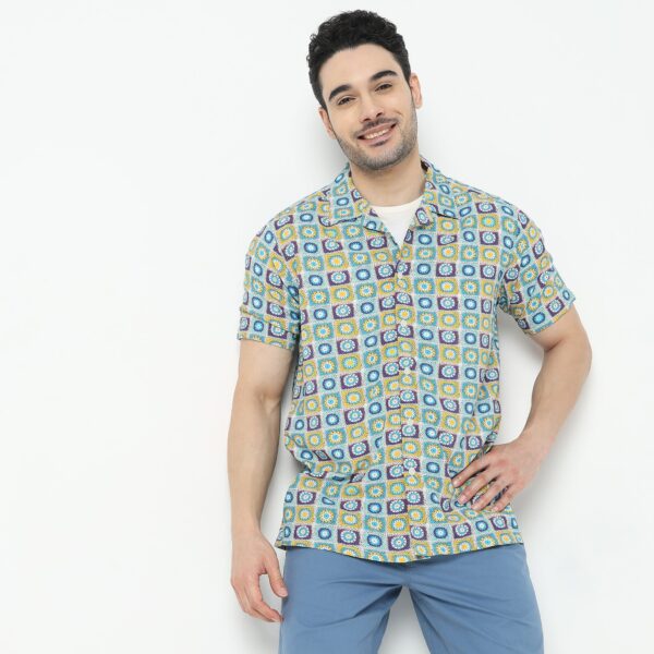 Regular Fit Printed Shirt - Image 17