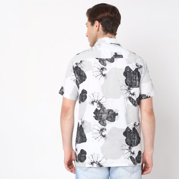 Regular Fit Printed Shirt - Image 18