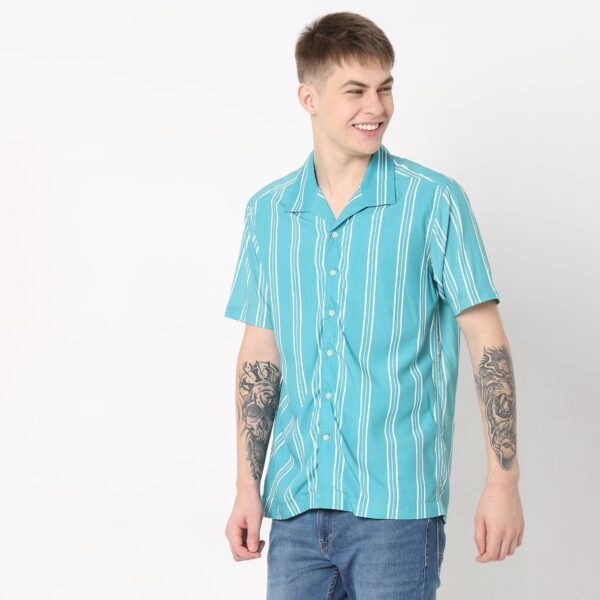 Regular Fit Printed Shirt - Image 5