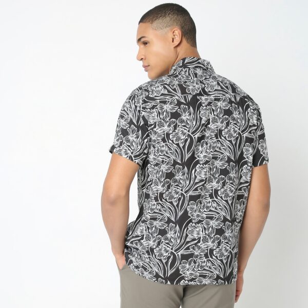 Regular Fit Printed Shirt - Image 23