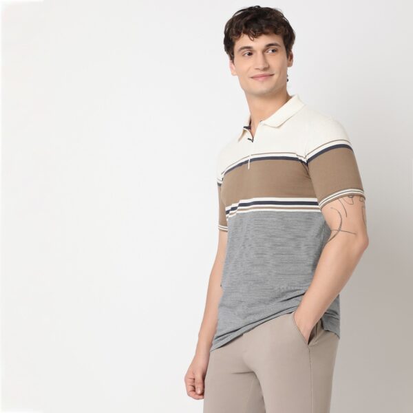 Weekend Polo™ - Exclusive Jacquard Stripes Pattern Zip Neck Regular Fit Polo T-Shirt - Image 5