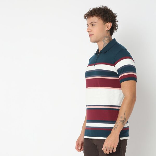 Weekend Polo™ - Exclusive Jacquard Stripes Pattern Zip Neck Regular Fit Polo T-Shirt - Image 5