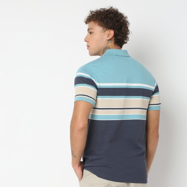 Weekend Polo™ - Exclusive Jacquard Stripes Pattern Zip Neck Regular Fit Polo T-Shirt - Image 3