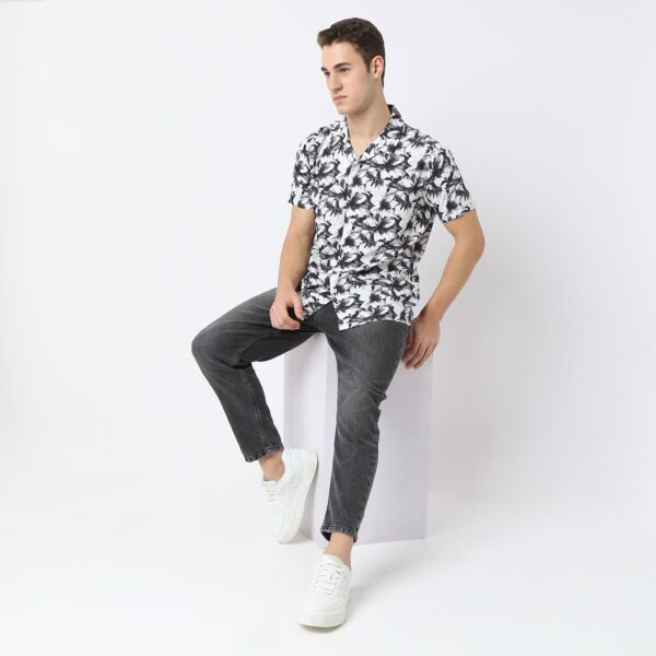 Retreat™ Shirts - Printed Pattern Rich Fabric - Trendy Cuban Collar - Regular Fit Shirt