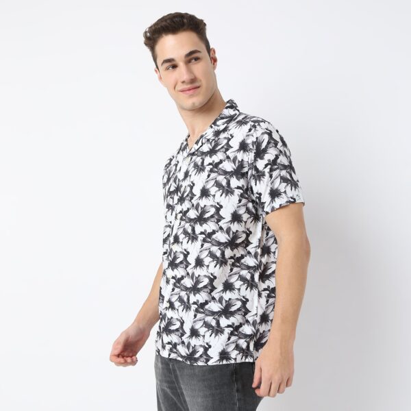 Retreat™ Shirts - Printed Pattern Rich Fabric - Trendy Cuban Collar - Regular Fit Shirt - Image 5