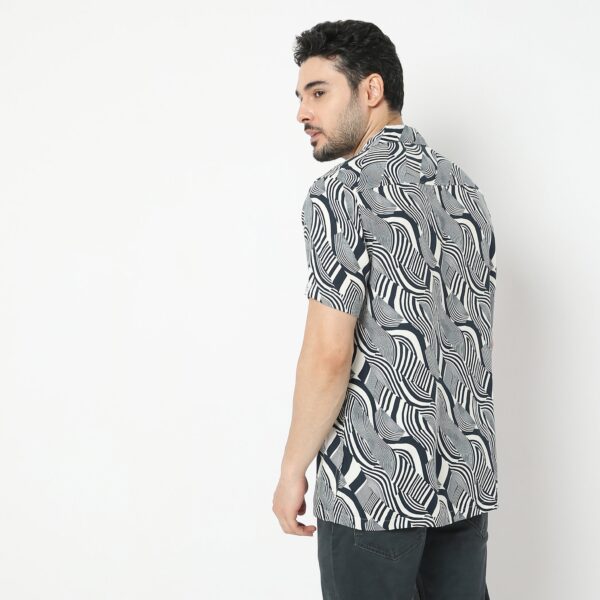 Retreat™ Shirts - Printed Pattern Rich Fabric - Trendy Cuban Collar - Regular Fit Shirt - Image 3