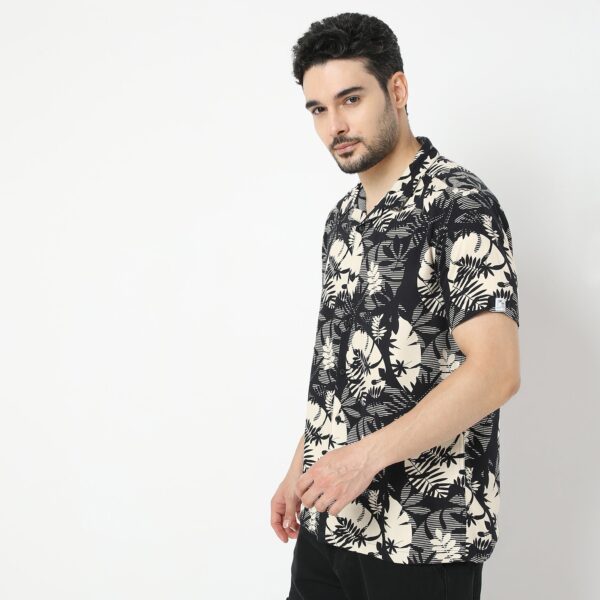 Retreat™ Shirts - Printed Pattern Rich Fabric - Trendy Cuban Collar - Regular Fit Shirt - Image 5