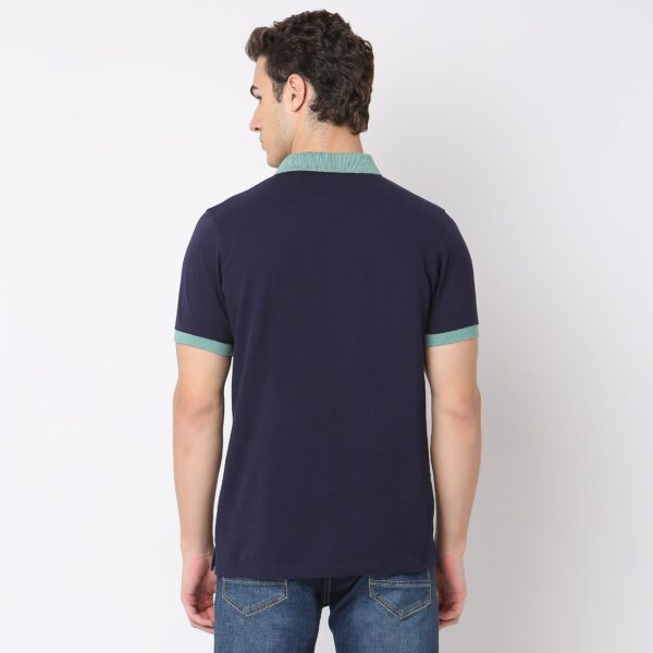 Weekend Polo™ - Exclusive Vertical Stripes Pattern Regular Fit Polo T-Shirt - Image 3