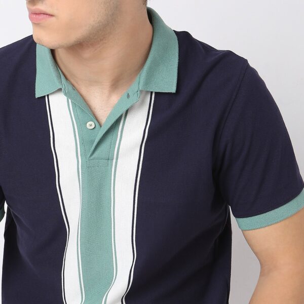 Weekend Polo™ - Exclusive Vertical Stripes Pattern Regular Fit Polo T-Shirt - Image 4