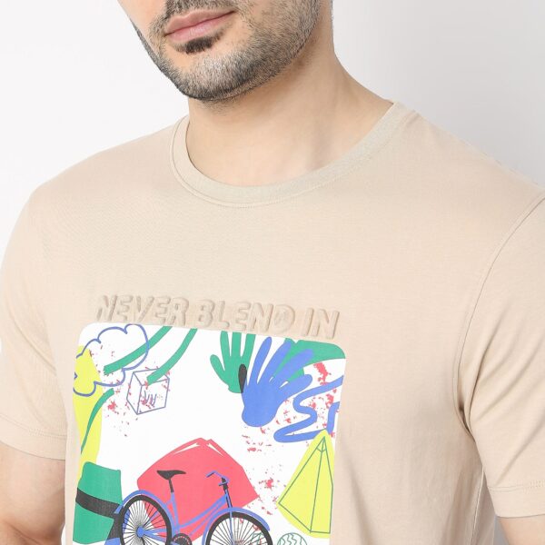 Regular Fit Graphic T-Shirt - Image 4