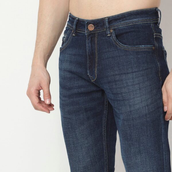 Straight Fit Classic Washed Jeans - Image 4