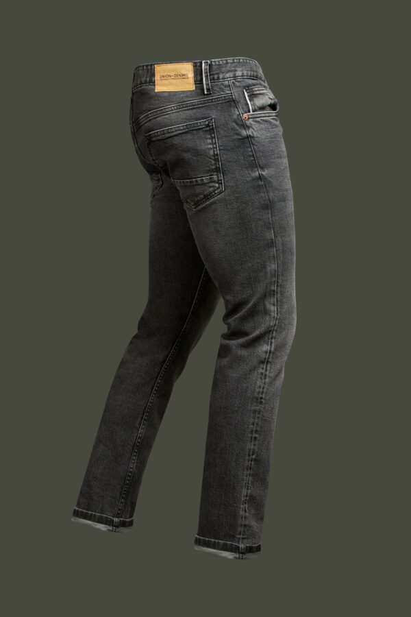 Tapered Crop Fit Selvedge Denim - Image 9